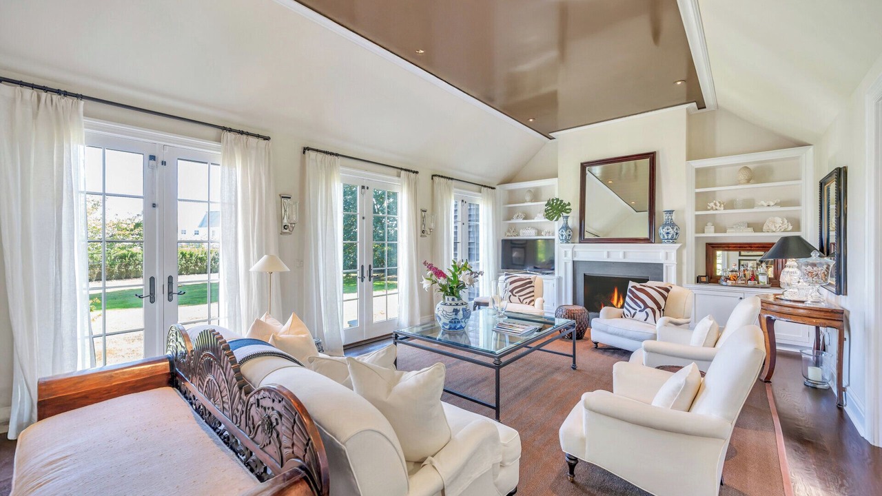 Photo of Livingroom in Bridgehampton