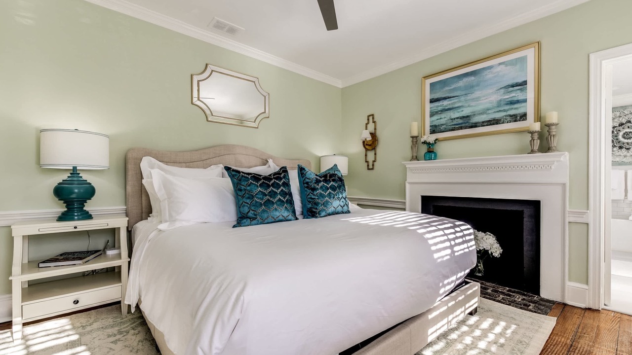 Photo of Bedroom in Old Town West