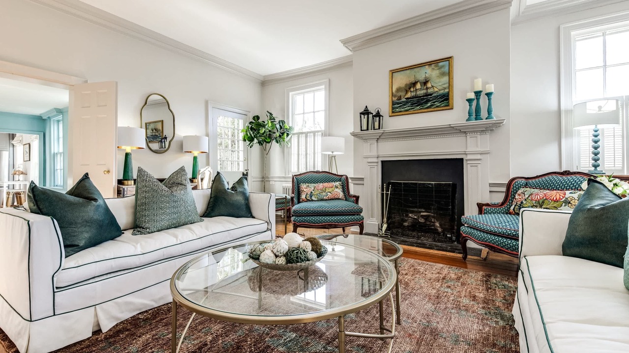Photo of Livingroom in Old Town West