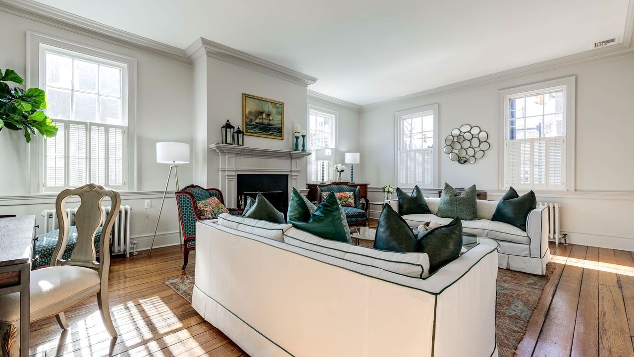 Photo of Livingroom in Old Town West