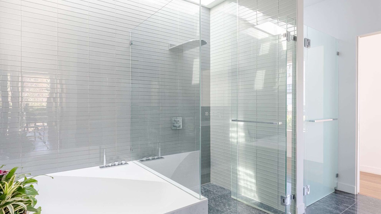 Photo of Bathroom in West Hollywood West