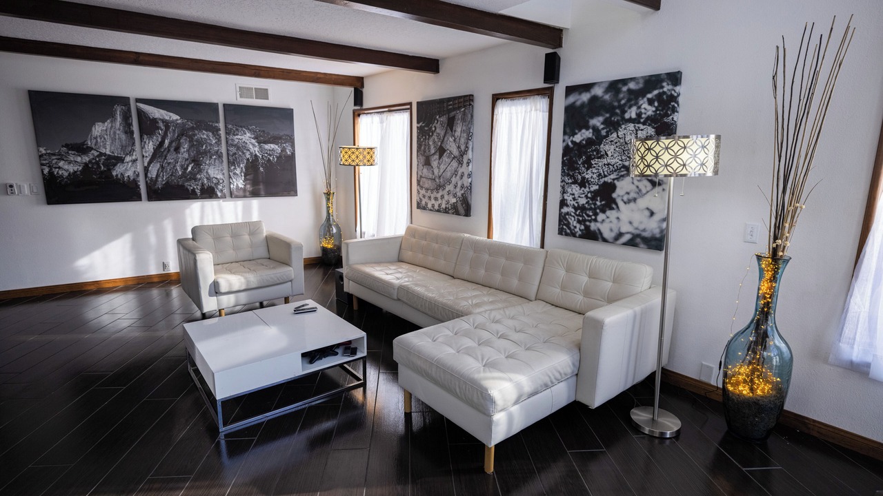 Photo of Bedroom in Canoga Park