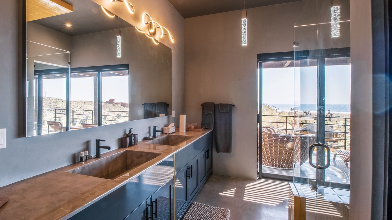 Photo of Bathroom in Cerritos