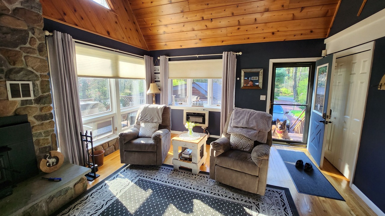 Photo of Livingroom in Cresco