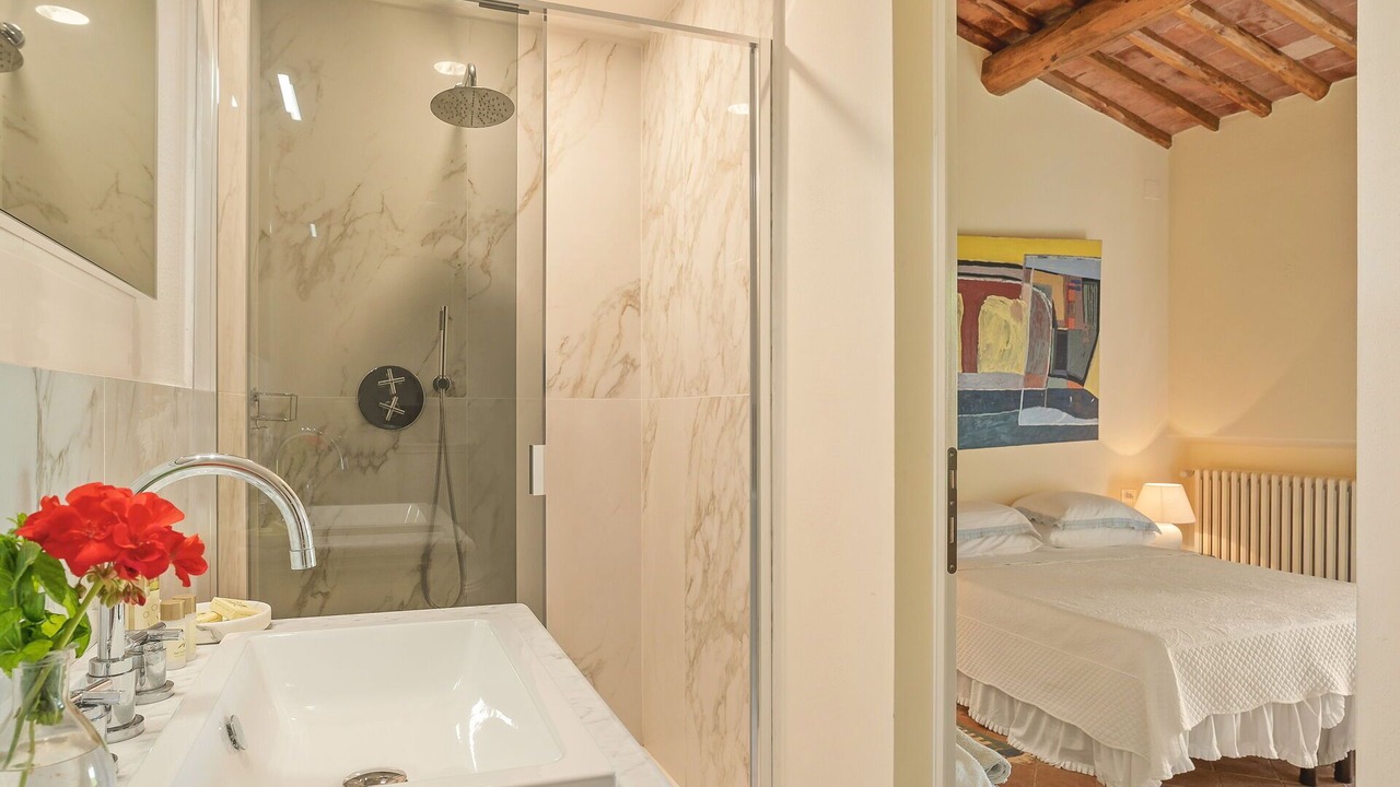 Photo of Bathroom in Palaia