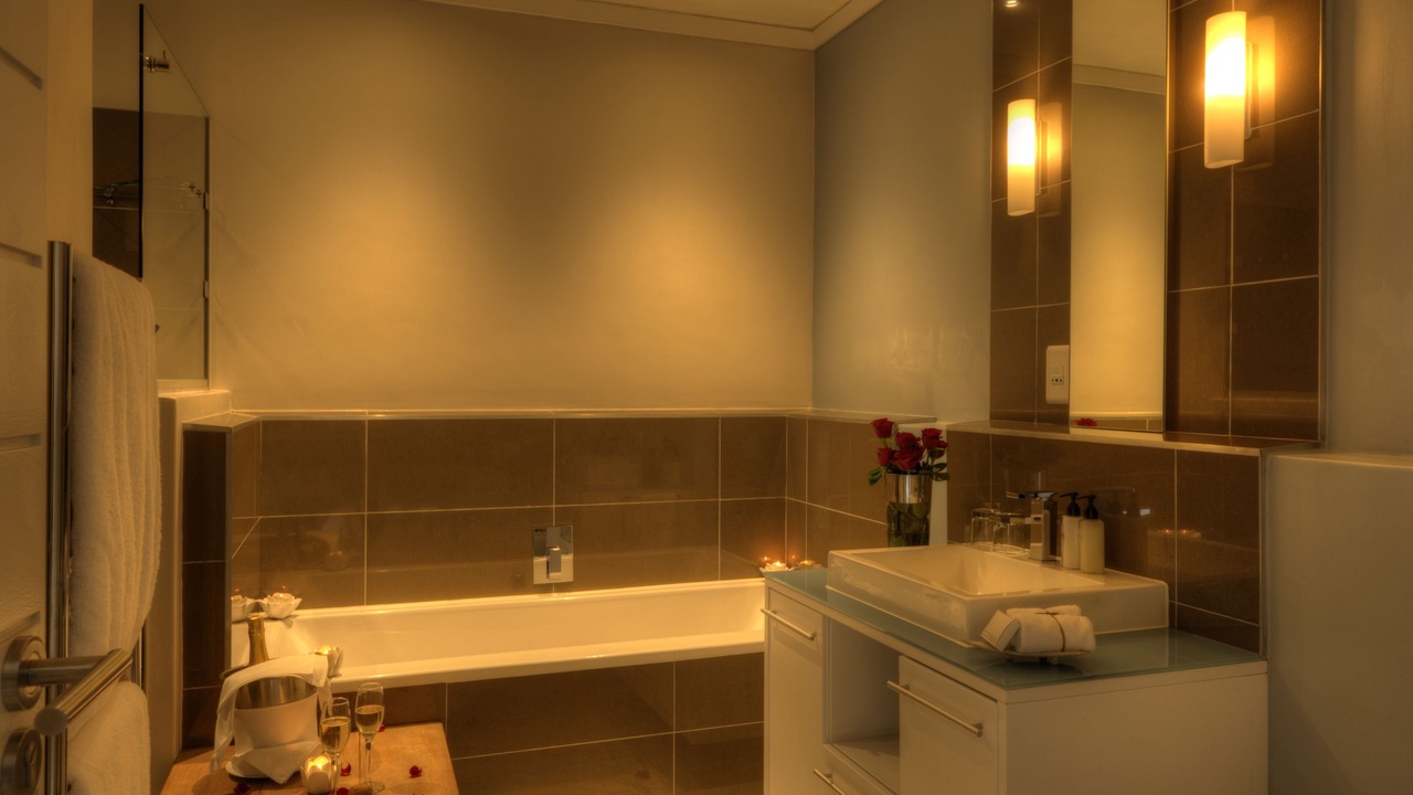 Photo of Bathroom in Hermanus City-Centre