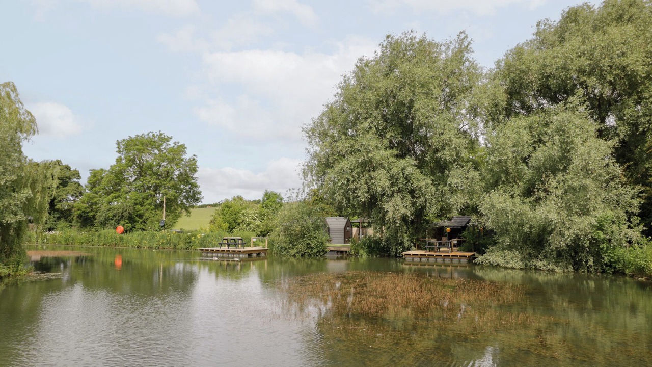 Photo of Others in Thorpe