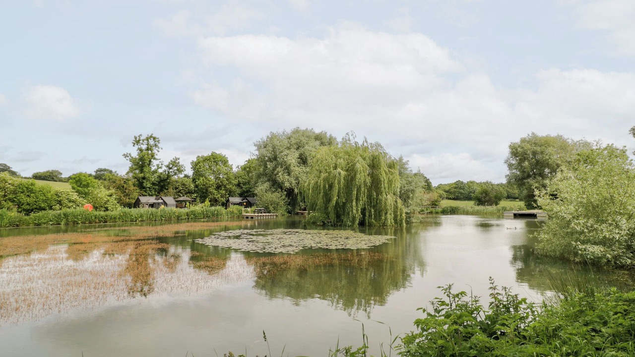 Photo of Others in Thorpe