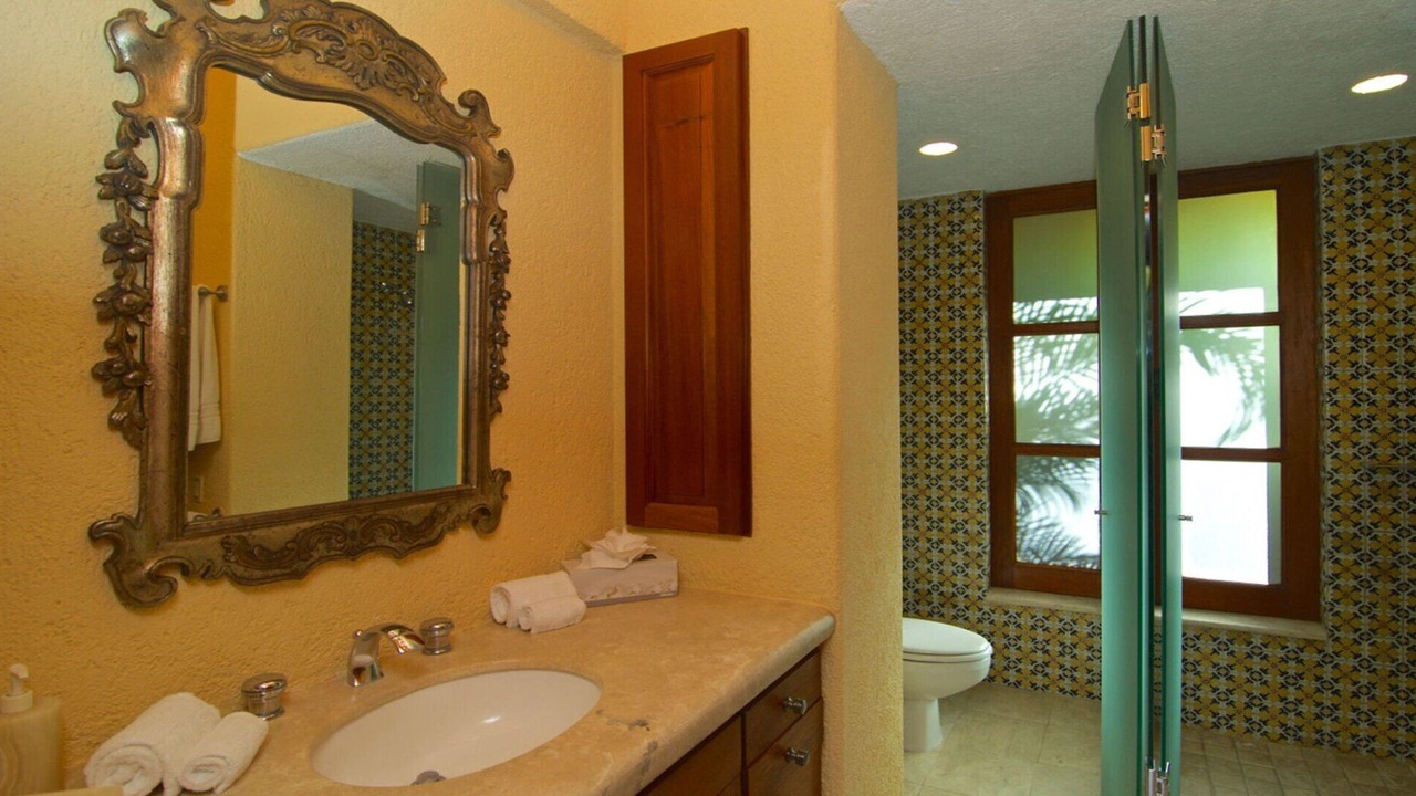 Photo of Bathroom in Ildefonso Green