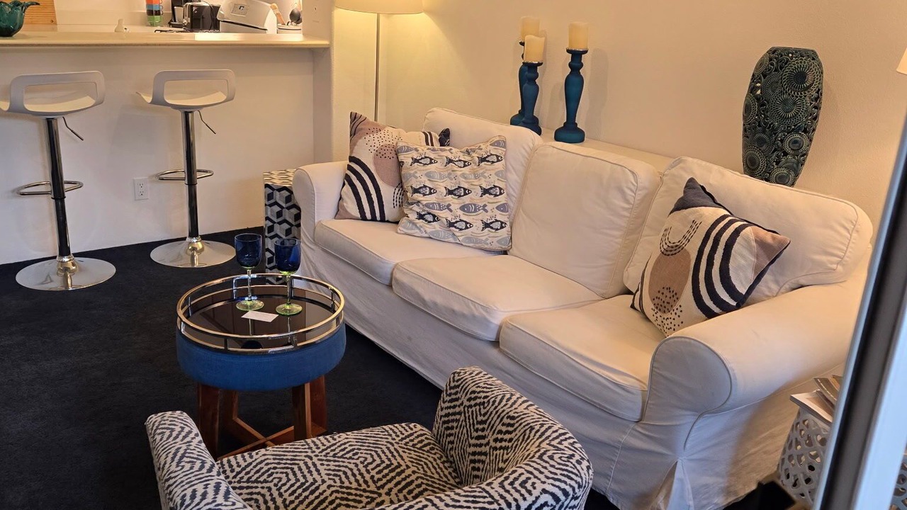 Photo of Livingroom in East Beach