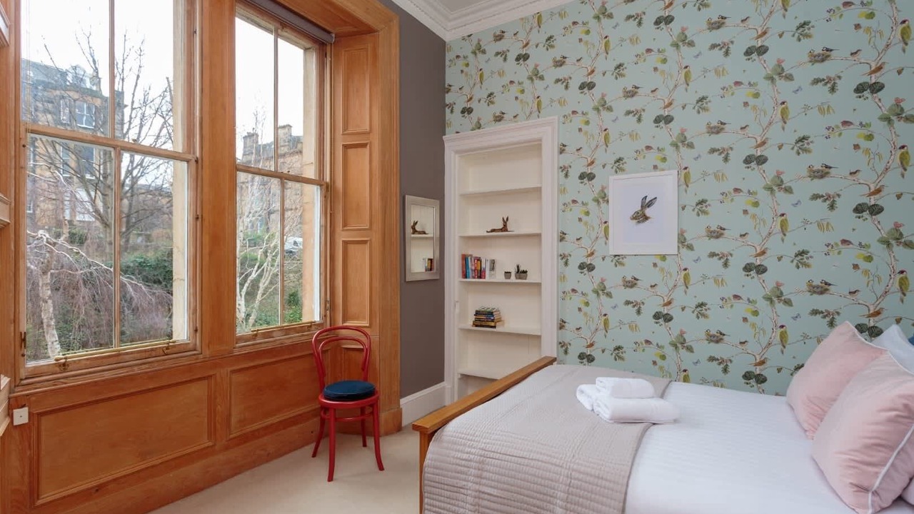 Photo of Bedroom in Comely Bank