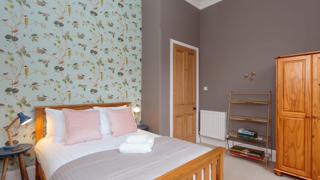 Photo of Bedroom in Comely Bank
