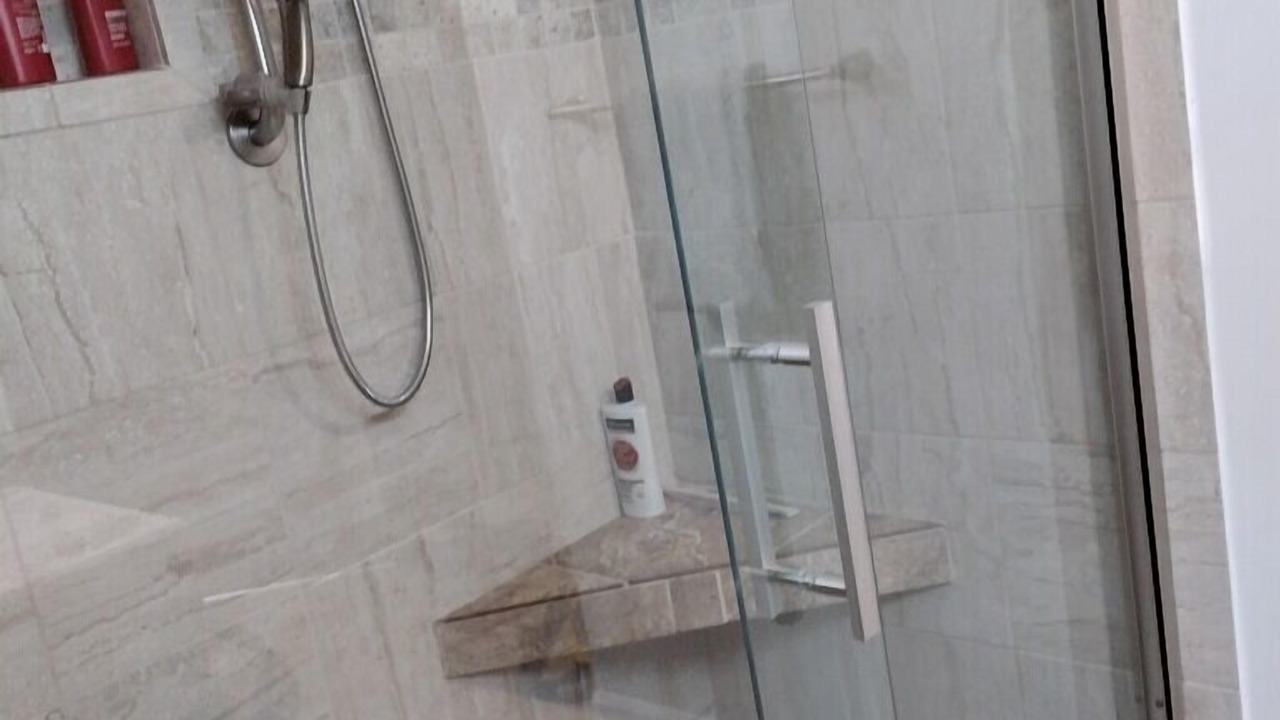 Photo of Bathroom in Lake of the Ozarks