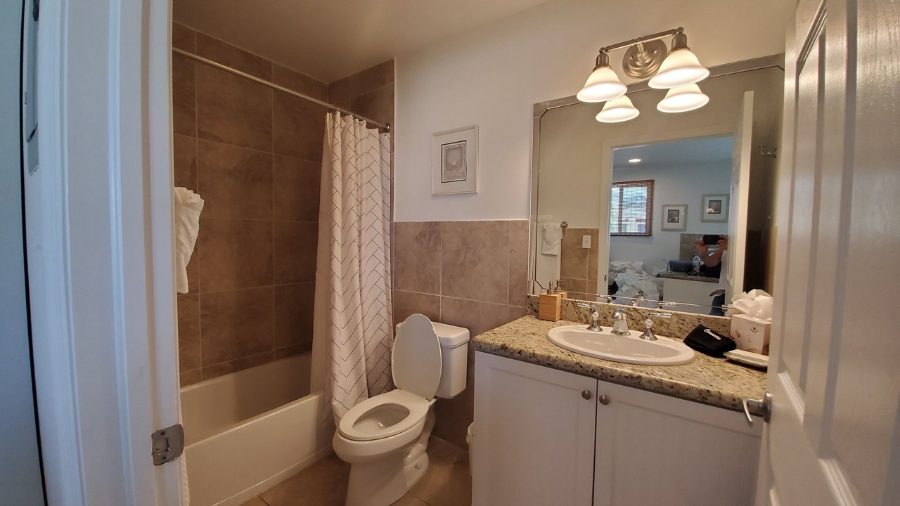Photo of Bathroom in Alice Town