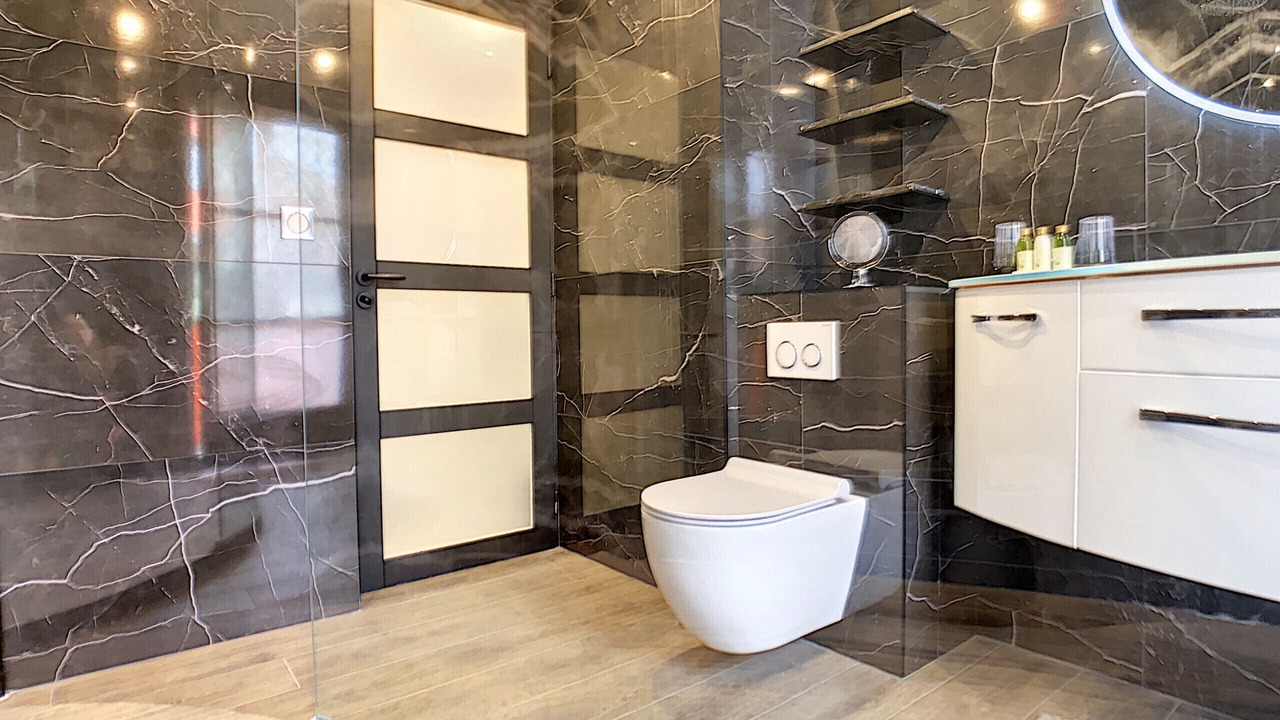 Photo of Bathroom in Old Town