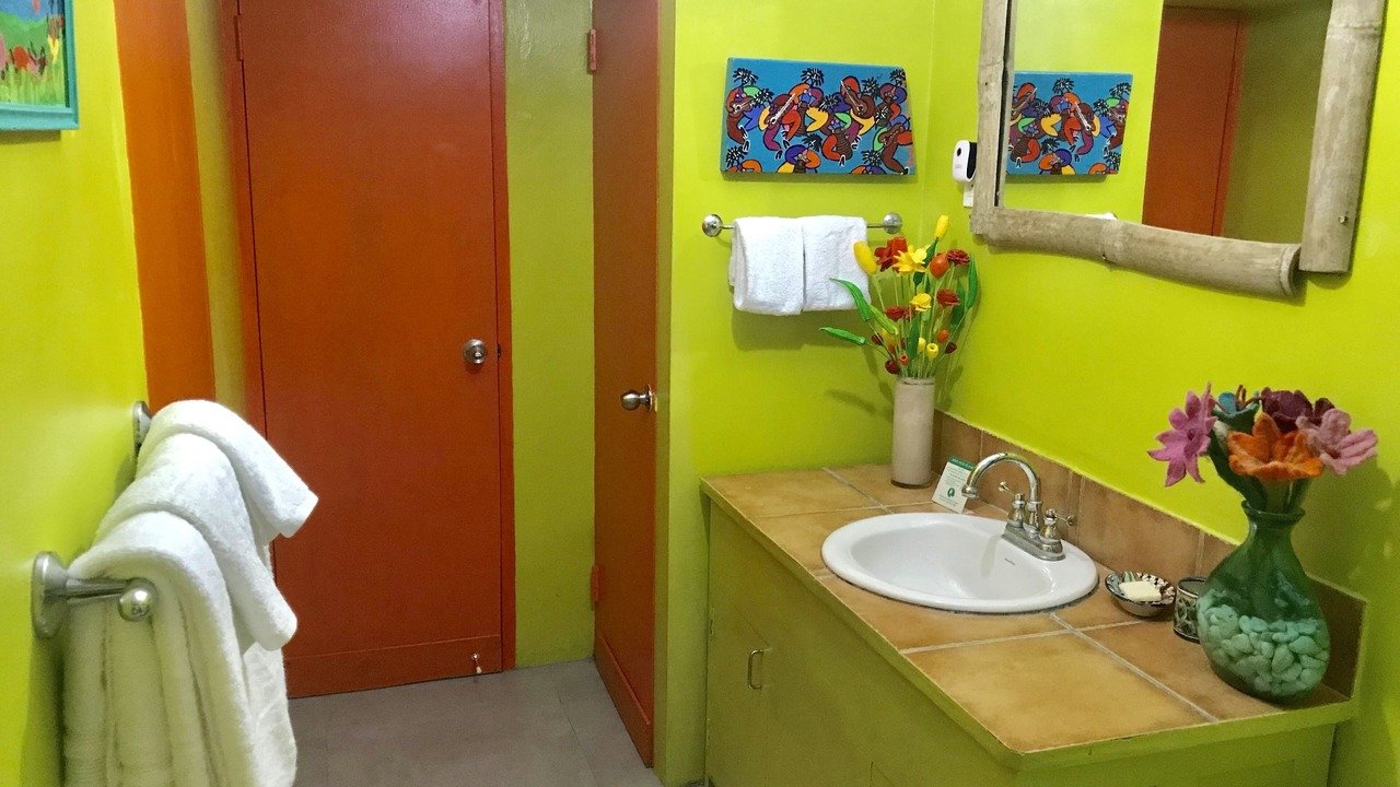 Photo of Bathroom in Tower Isle