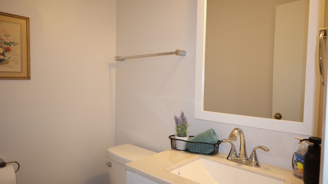 Photo of Bathroom in Fairland