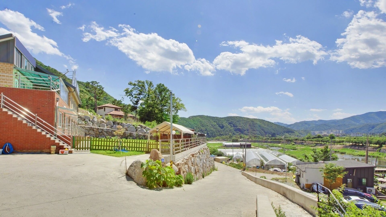 Photo of Outdoor in Oeseo