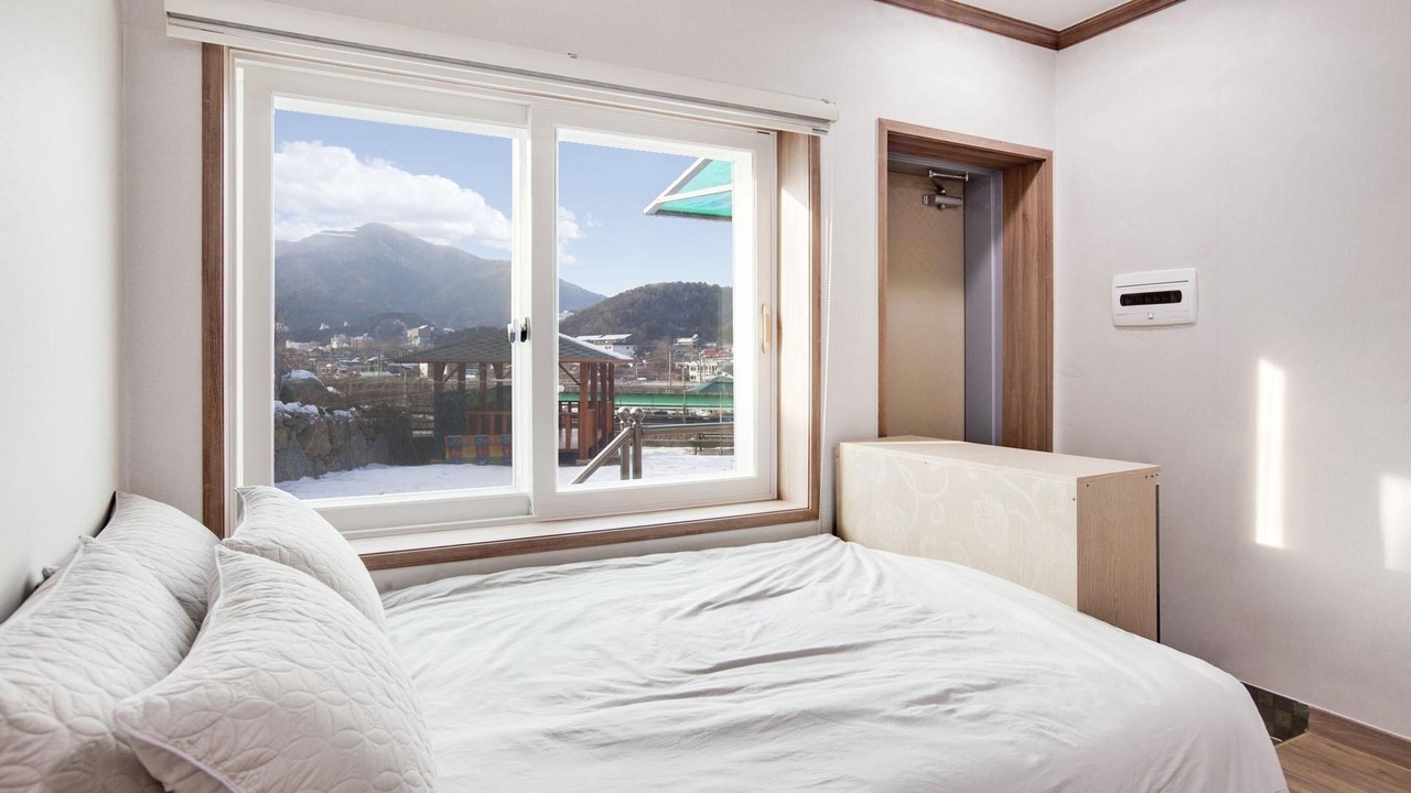 Photo of Bedroom in Oeseo