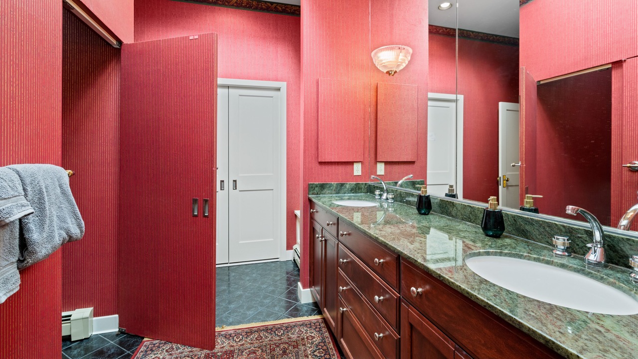 Photo of Bathroom in Baileys Harbor