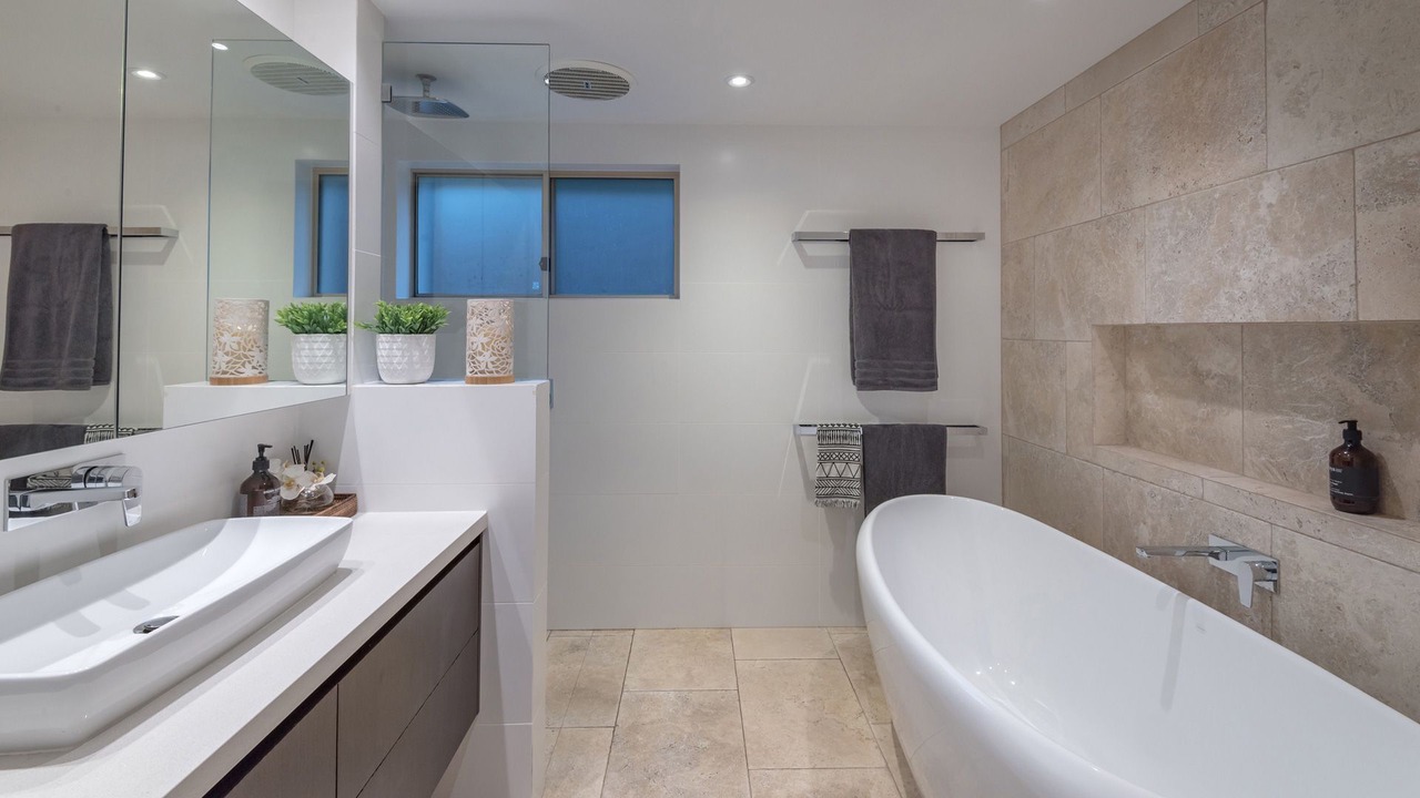 Photo of Bathroom in Sunshine Beach
