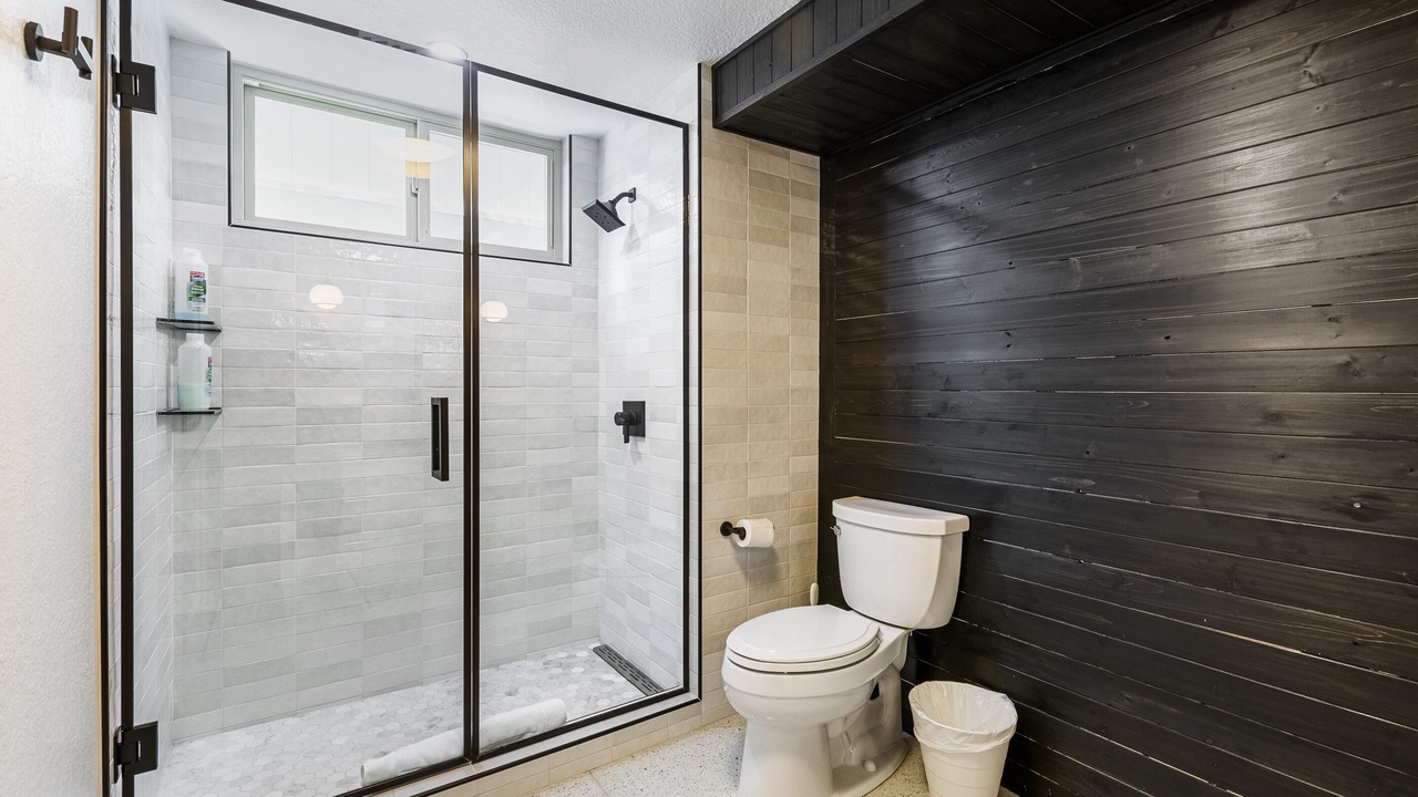 Photo of Bathroom in Hollywood Beach