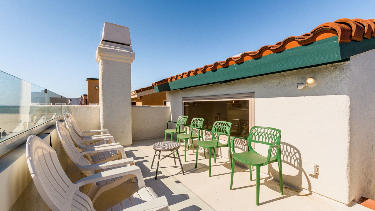 Photo of Patio Balcony in Hollywood Beach