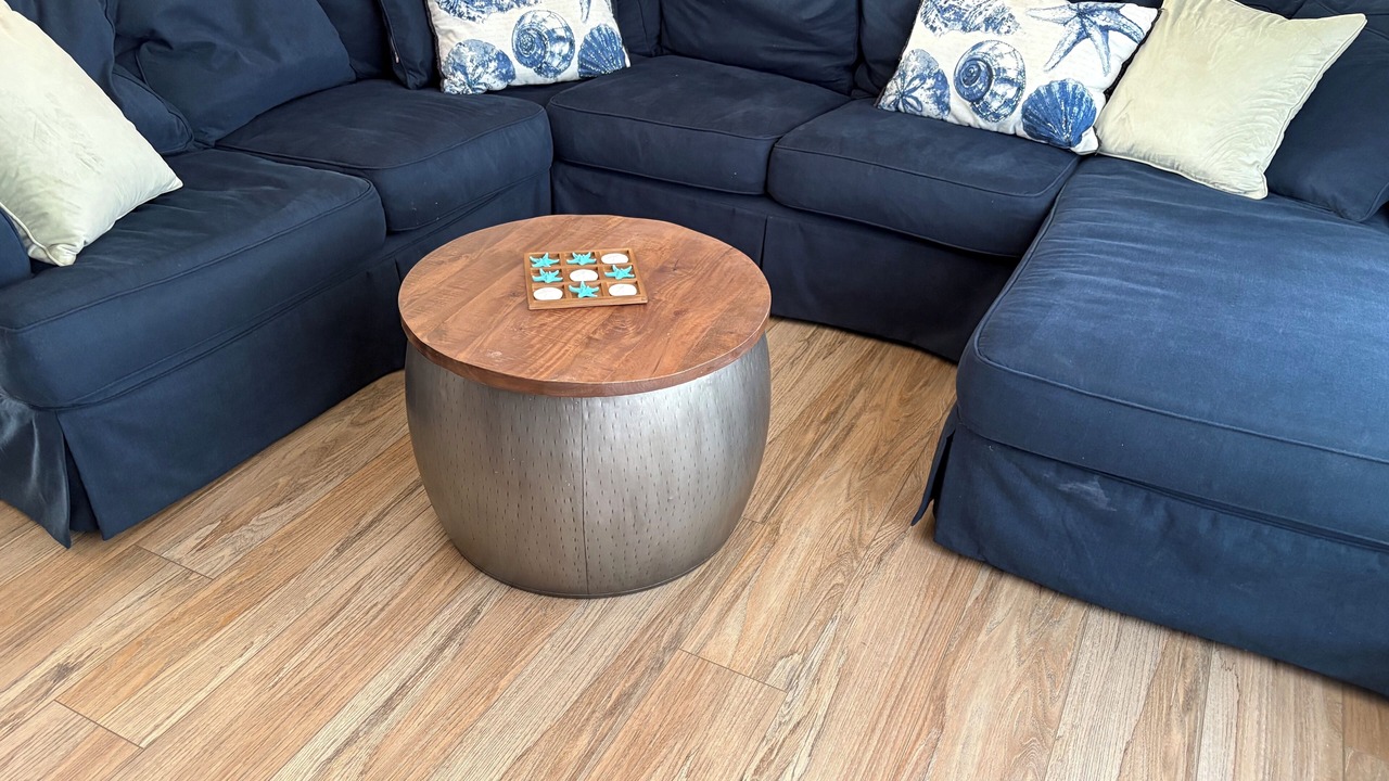 Photo of Livingroom in Eastward Look
