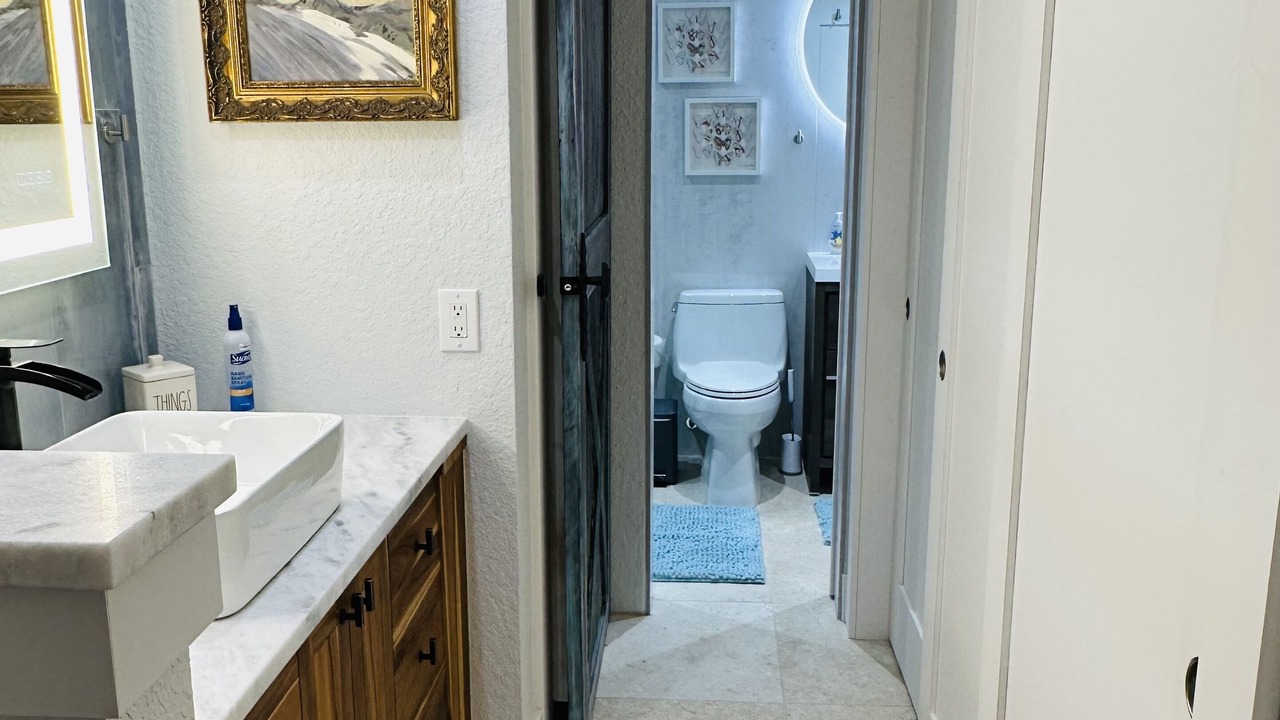 Photo of Bathroom in New Smyrna Beach