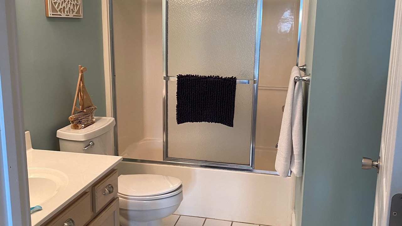 Photo of Bathroom in Calabash