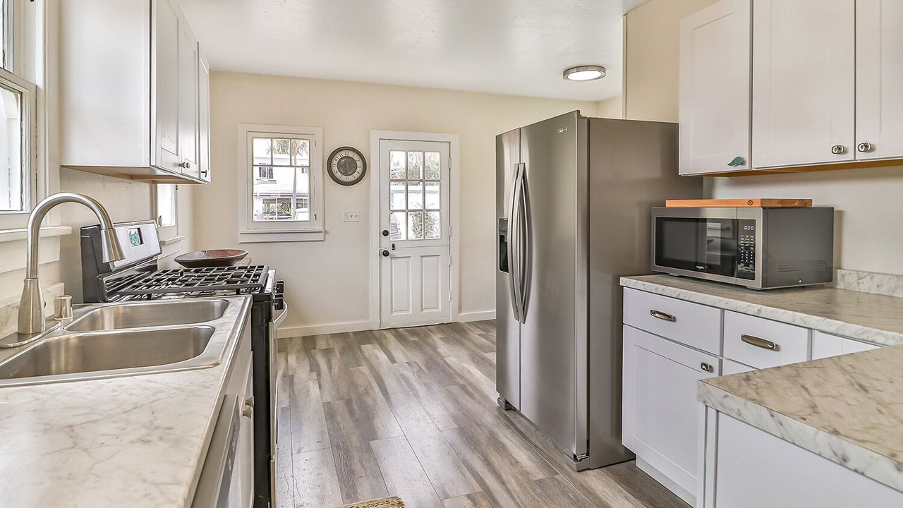 Photo of Kitchen in Pierpont Bay