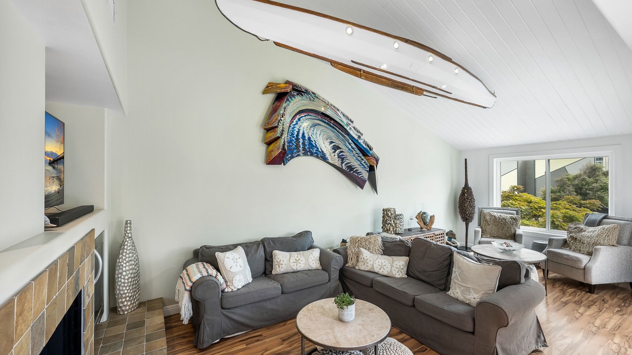 Photo of Livingroom in Hollywood