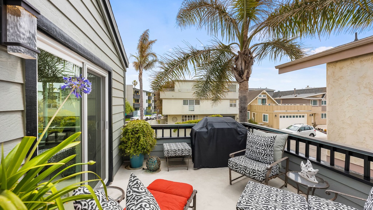 Photo of Patio Balcony in Hollywood