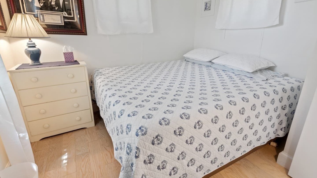 Photo of Bedroom in Springs