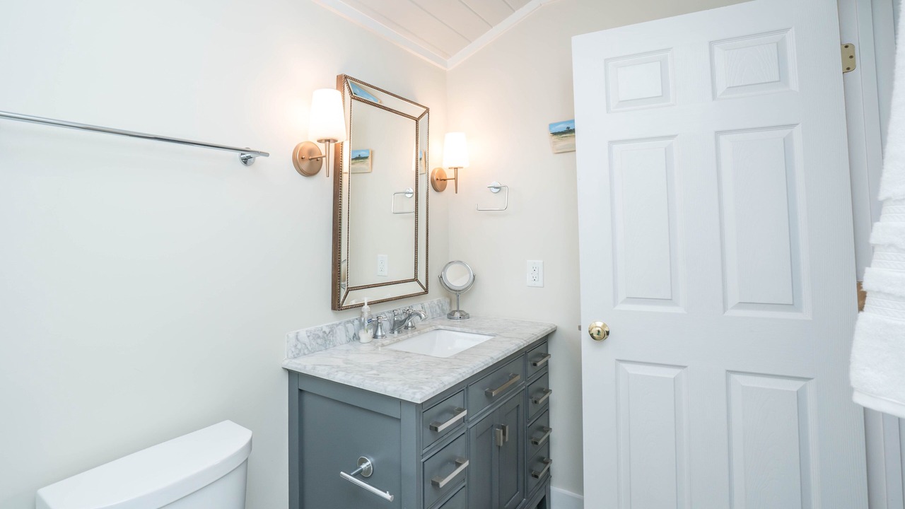 Photo of Bathroom in Oak Island