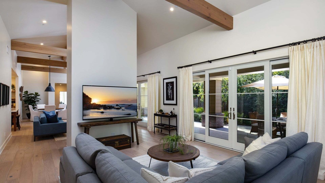 Photo of Livingroom in The Mesa
