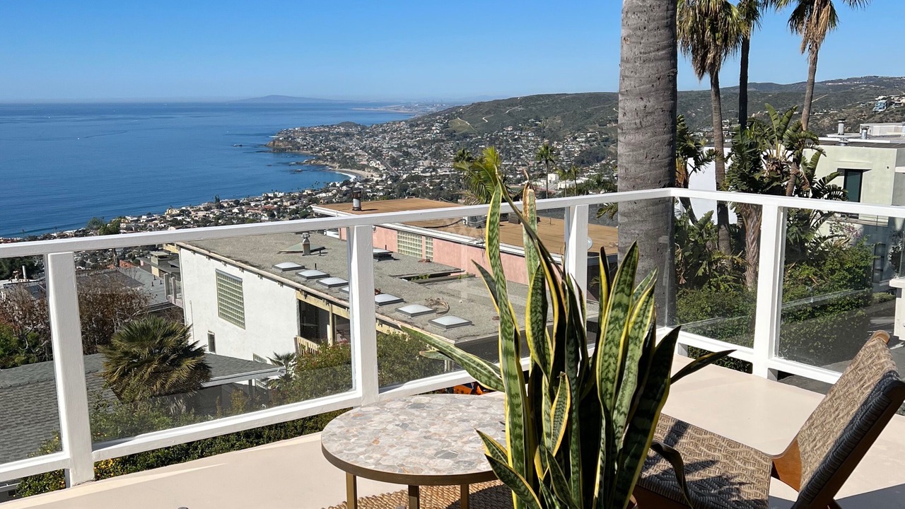 Photo of Outdoor in Arch Beach Heights
