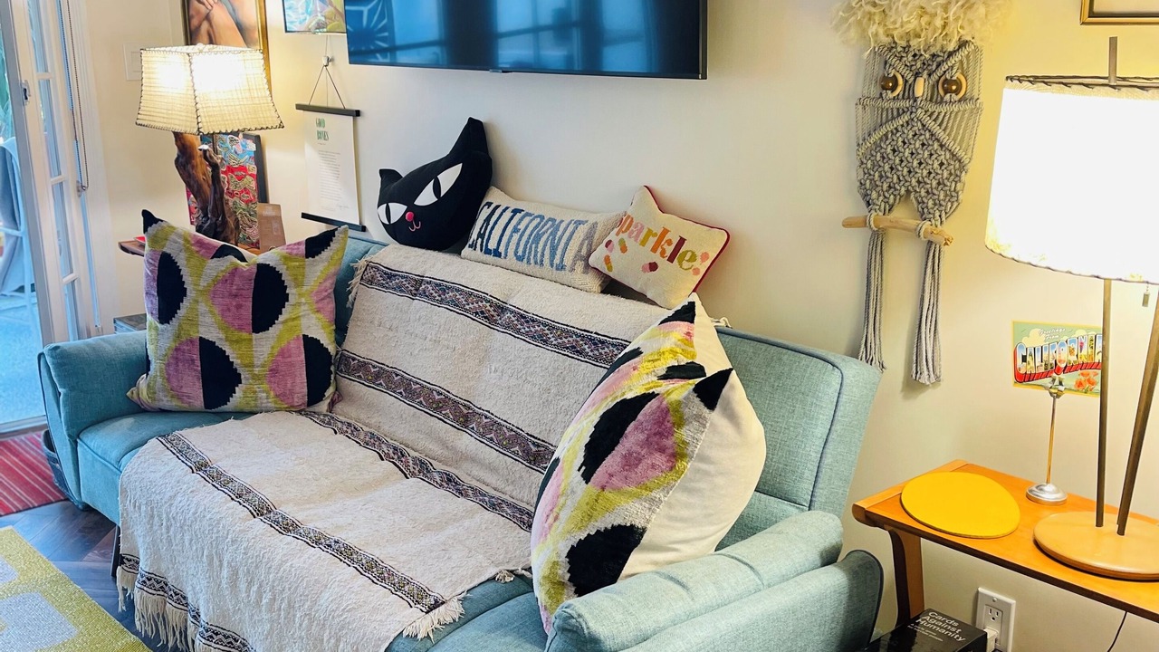 Photo of Livingroom in Palm Desert
