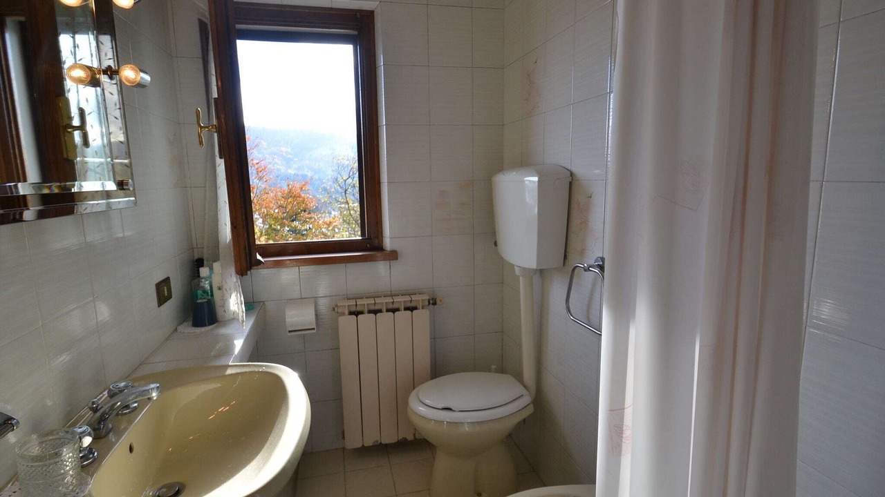 Photo of Bathroom in Bardalone