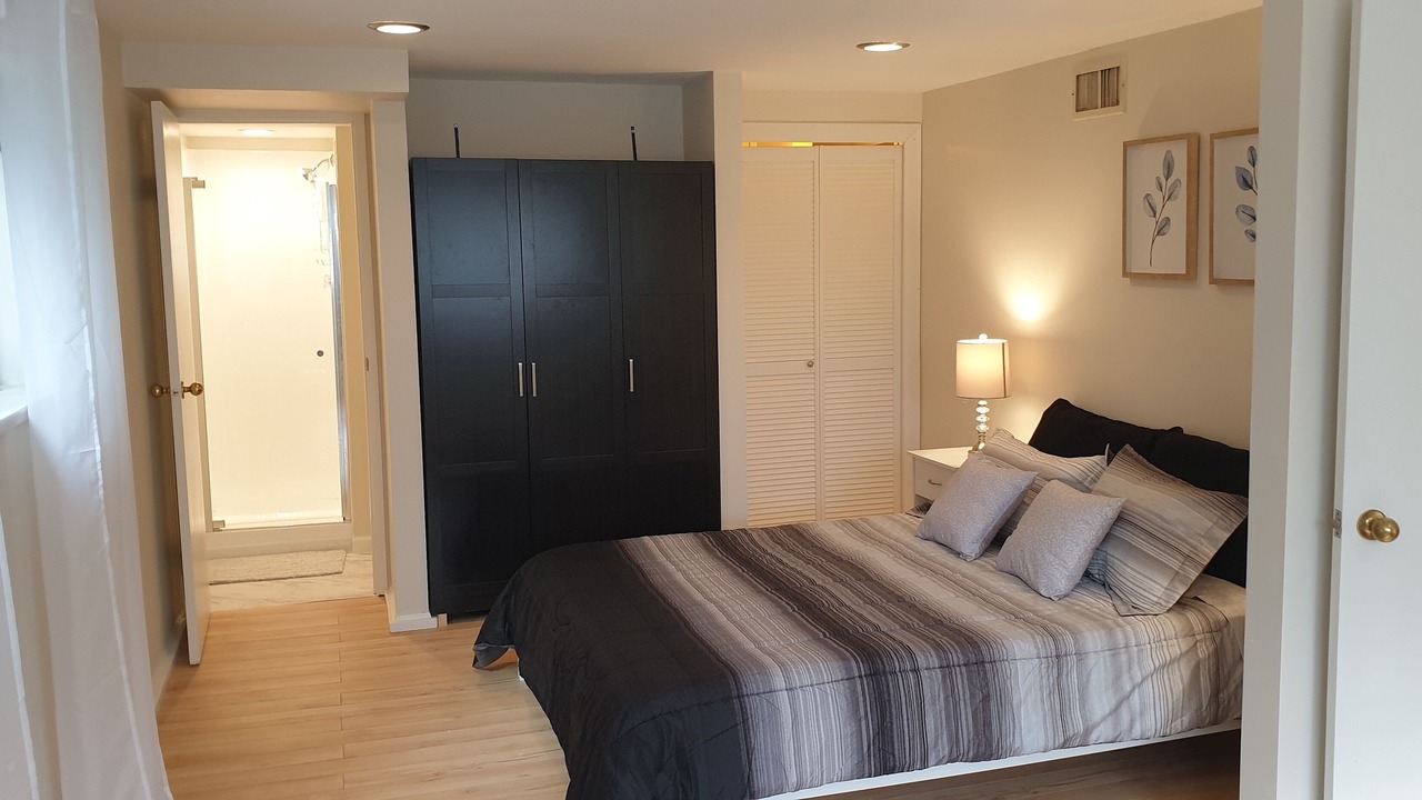 Photo of Bedroom in Hollyburn
