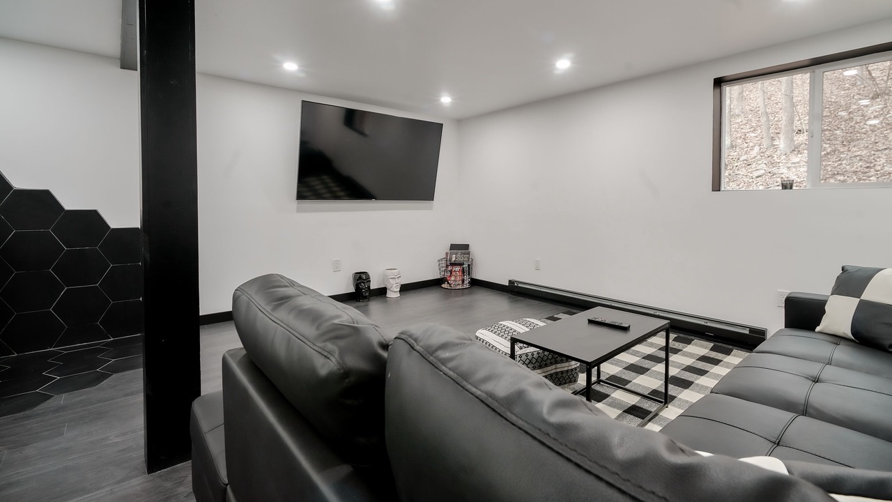 Photo of Livingroom in East Stroudsburg