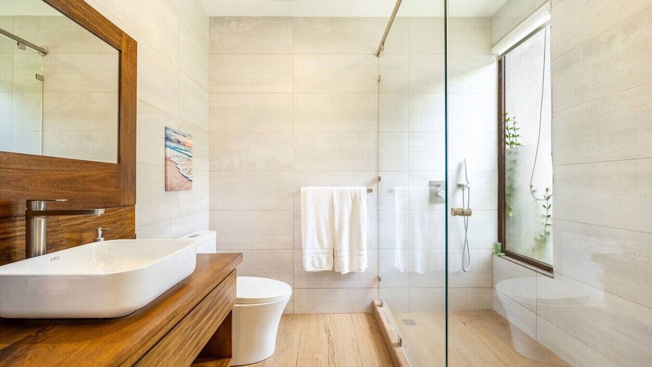 Photo of Bathroom in Potrero