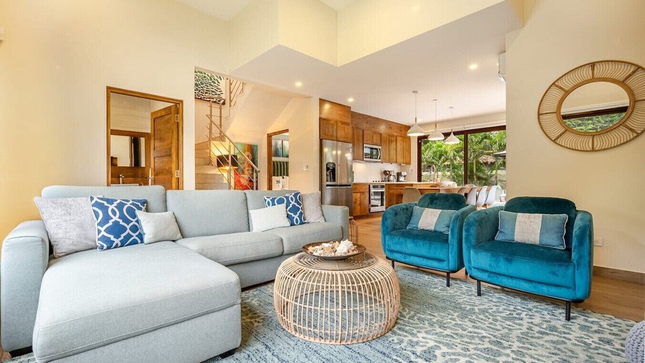 Photo of Livingroom in Potrero