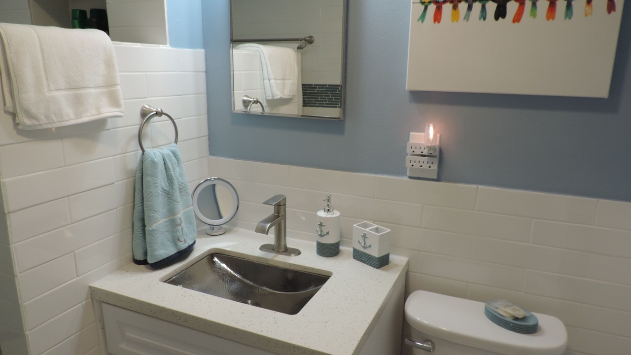 Photo of Bathroom in Estate Golden Rock