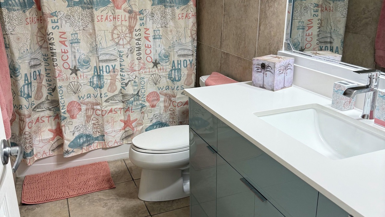 Photo of Bathroom in Alice Town