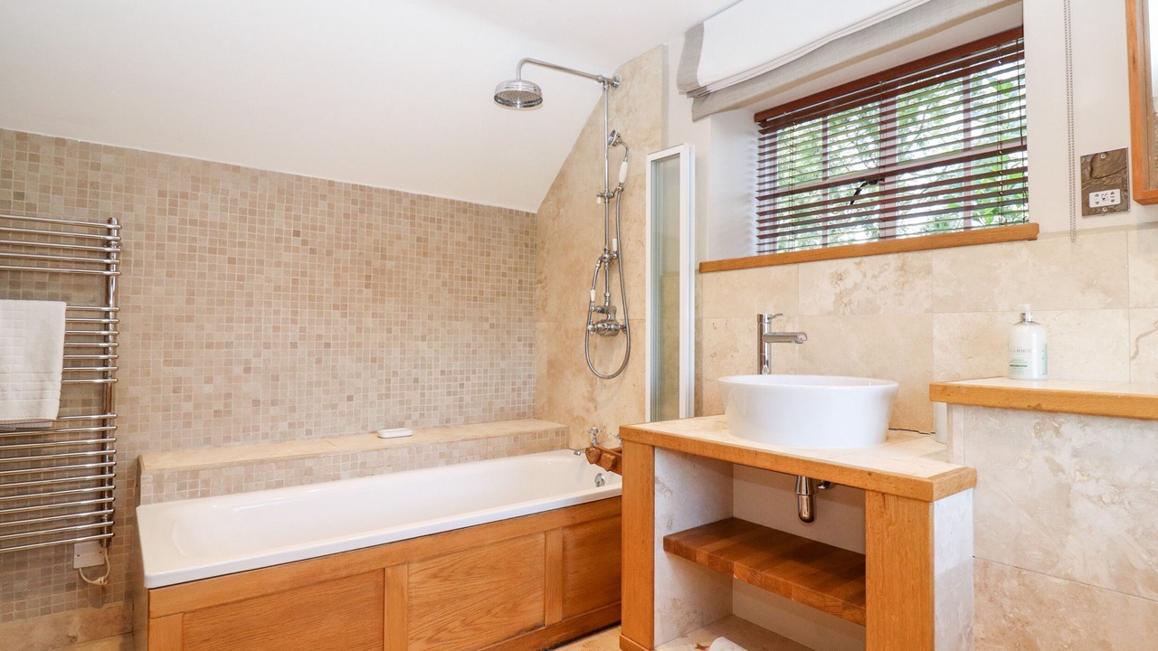 Photo of Bathroom in Moreton-in-Marsh