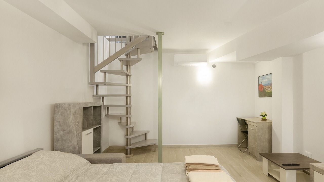 Photo of Bedroom in Lungarno del Tempio