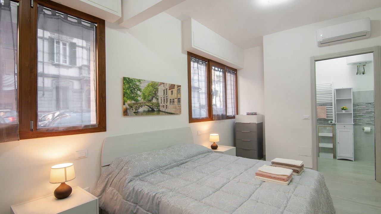 Photo of Bedroom in Lungarno del Tempio