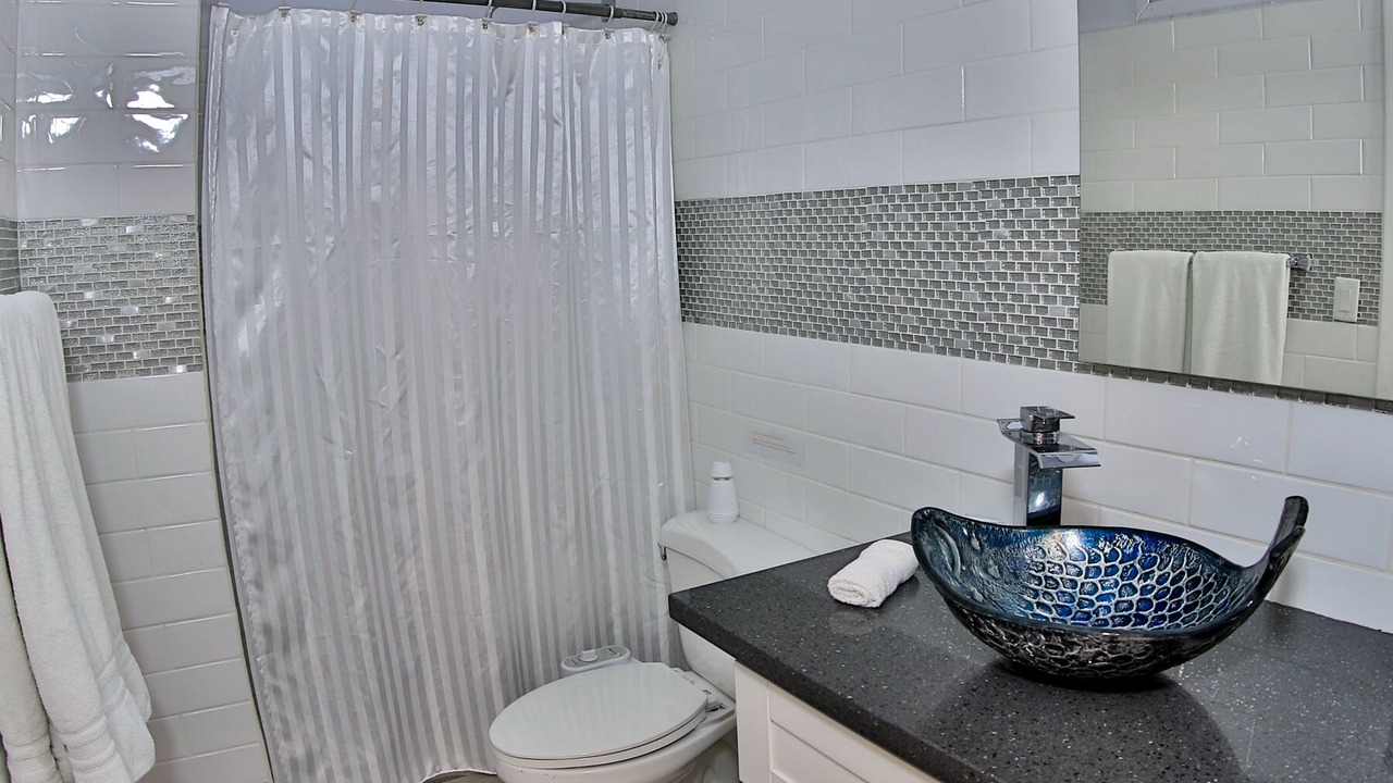 Photo of Bathroom in Potrero