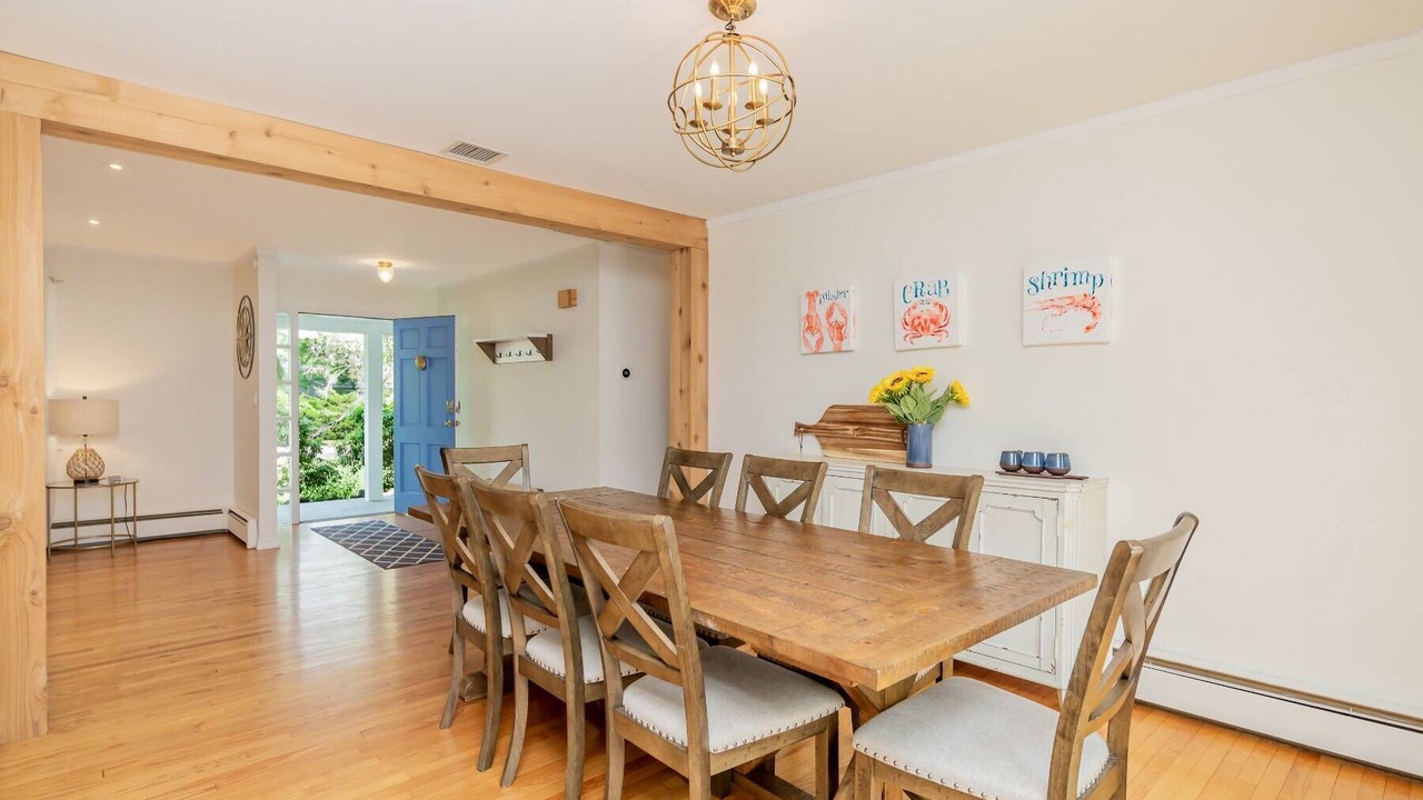 Photo of Bedroom in Silver Beach